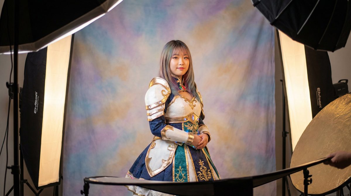 四虎tv文化研究顾问李教授